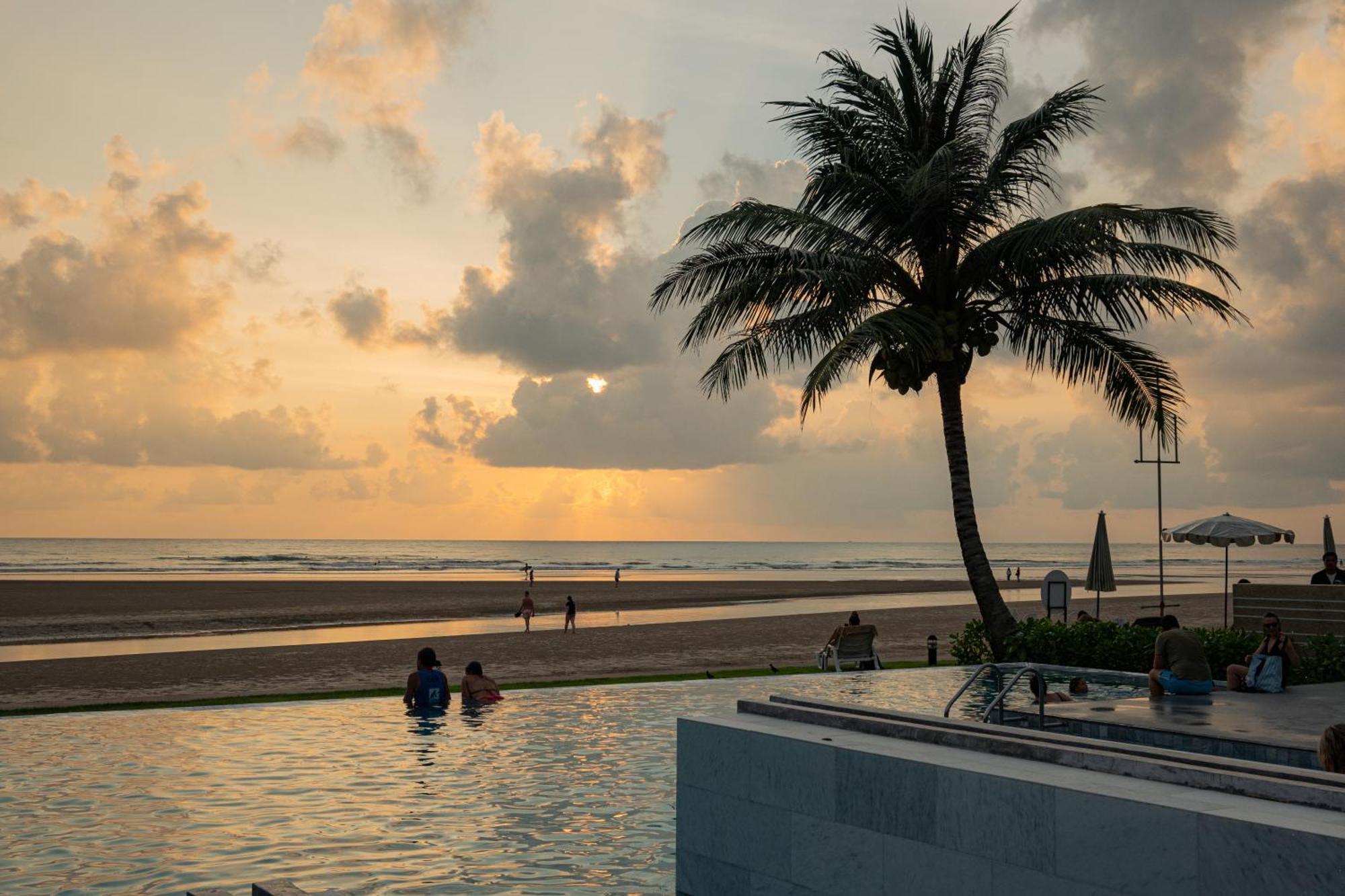 Apsara Beachfront Resort & Villa - Sha Extra Plus Khao Lak Exteriér fotografie